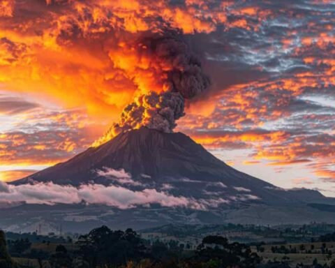 Eruzione dell'Etna e voli aerei: informazioni essenziali per i viaggiatori