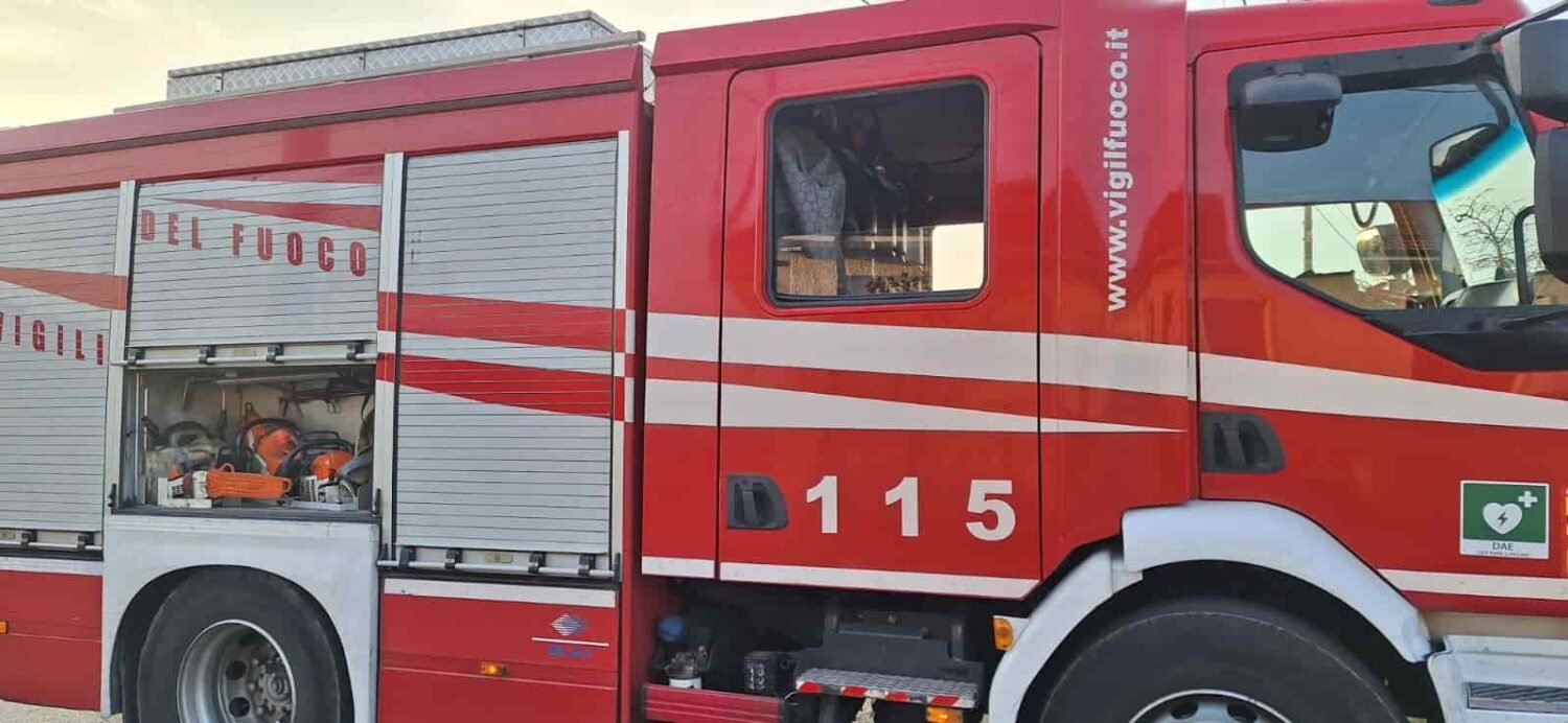 Busto Garolfo: una mansarda prende fuoco