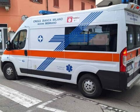 Mesero: Uomo di 50 anni barricato in casa momenti di tensione
