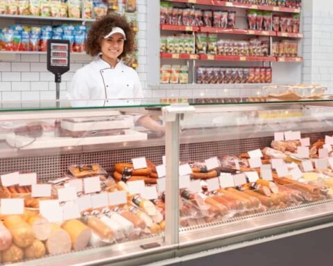 CONAD: richiama würstel di suino