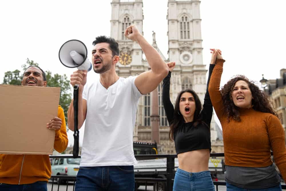 Sindaco rifiuta di dare la cittadinanza