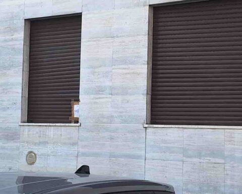 Legnano: si consegna l'ex marito ma afferma di non essere stato lui