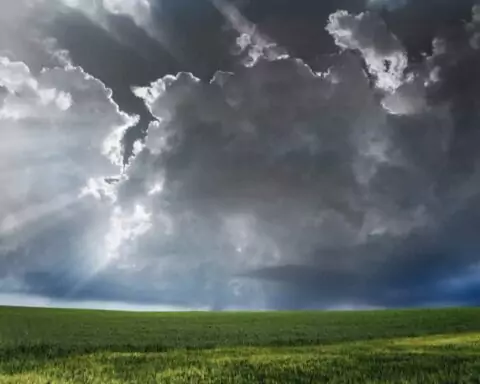 Temporali estivi e caldo torrido