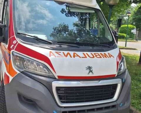 Parabiago: cade nel canale Villoresi