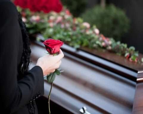 Funerali di Cecilia De Astis: la donna investita dai bambini Rom